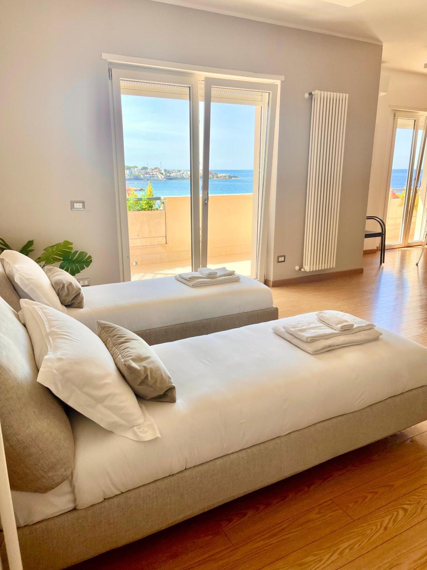 Seaside Suite Civitavecchia Exteriör bild